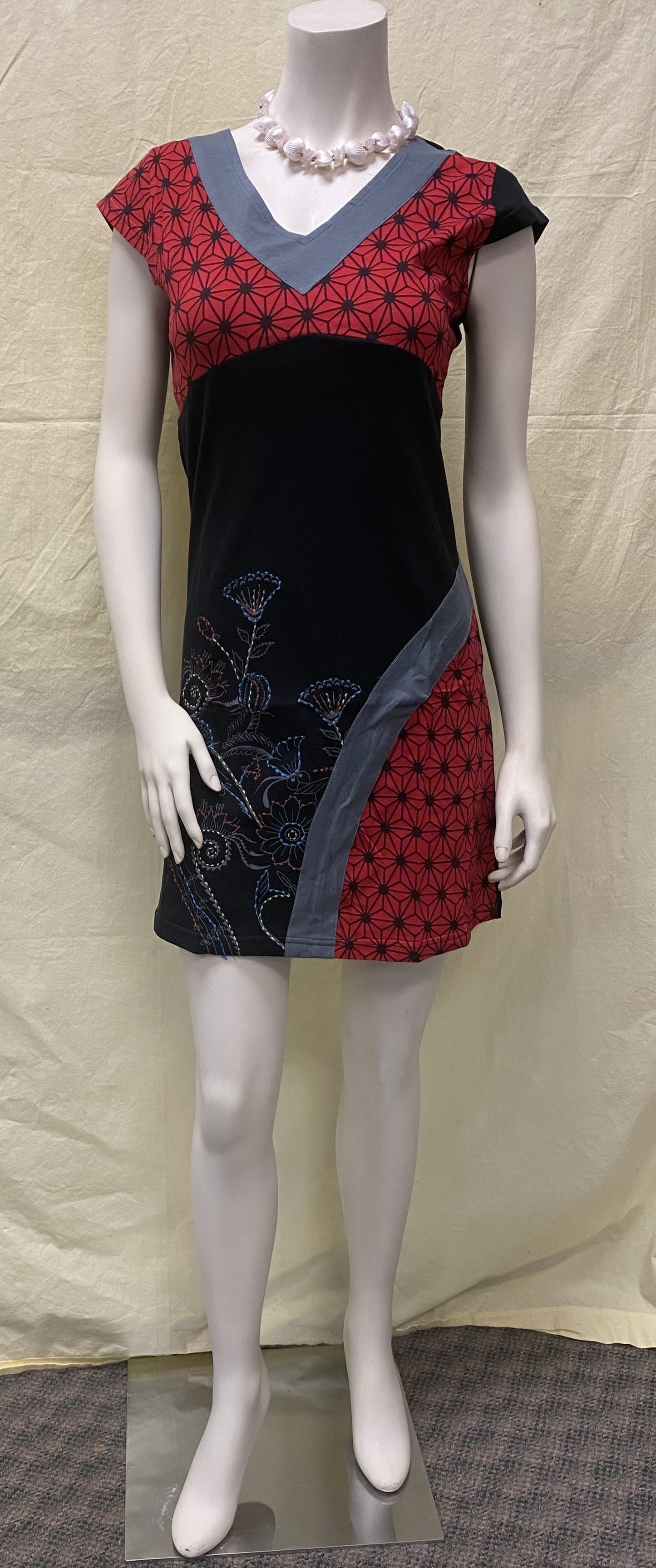 CT32 Cotton Printed Handwork Top