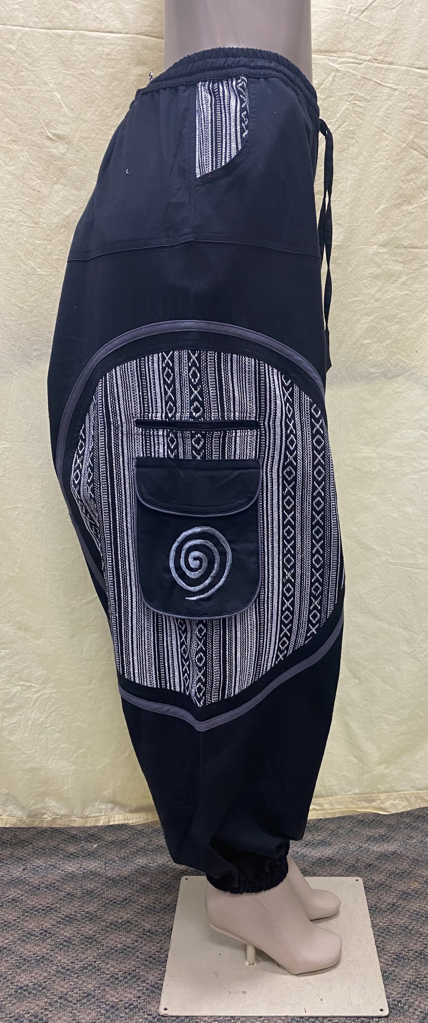 CP17 Unisex Black Colored Cotton Pant